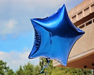 Balloon at March Break Open house - Thunder Bay Campus