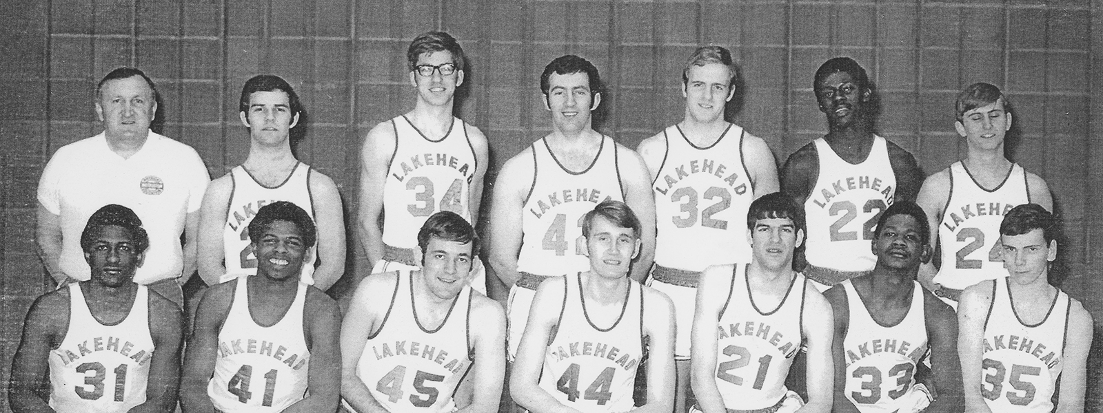 A shot of the 1969-70 basketball team