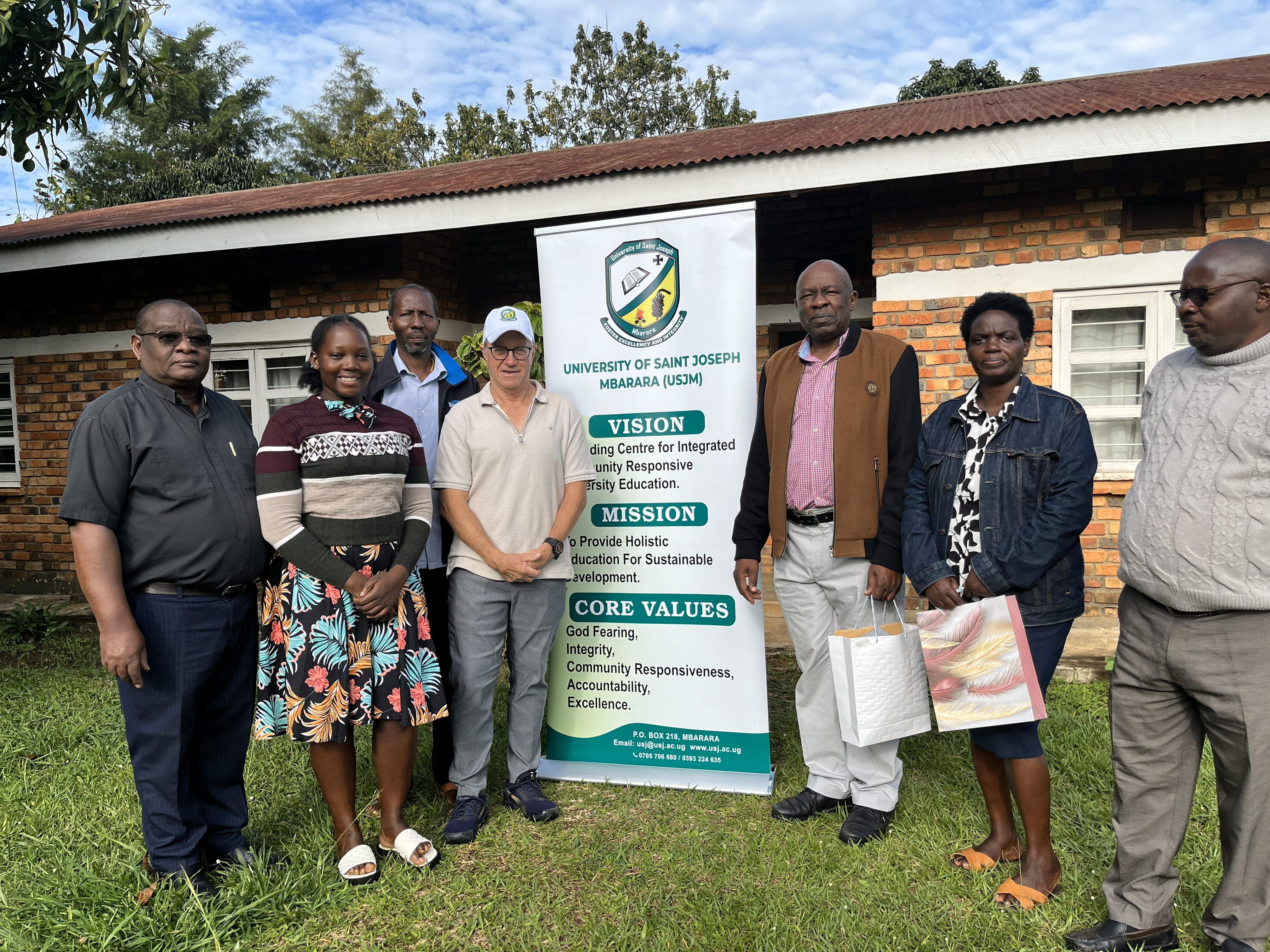 Exchanging gifts on final day Exchanging gifts on final day