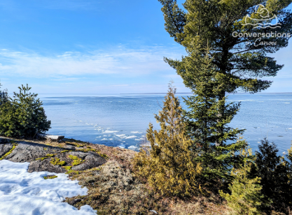 The frozen bay on Lake Superior
