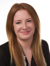 Headshot of Jen McKenzie