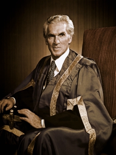 Portrait of Chancellor Bora Laskin