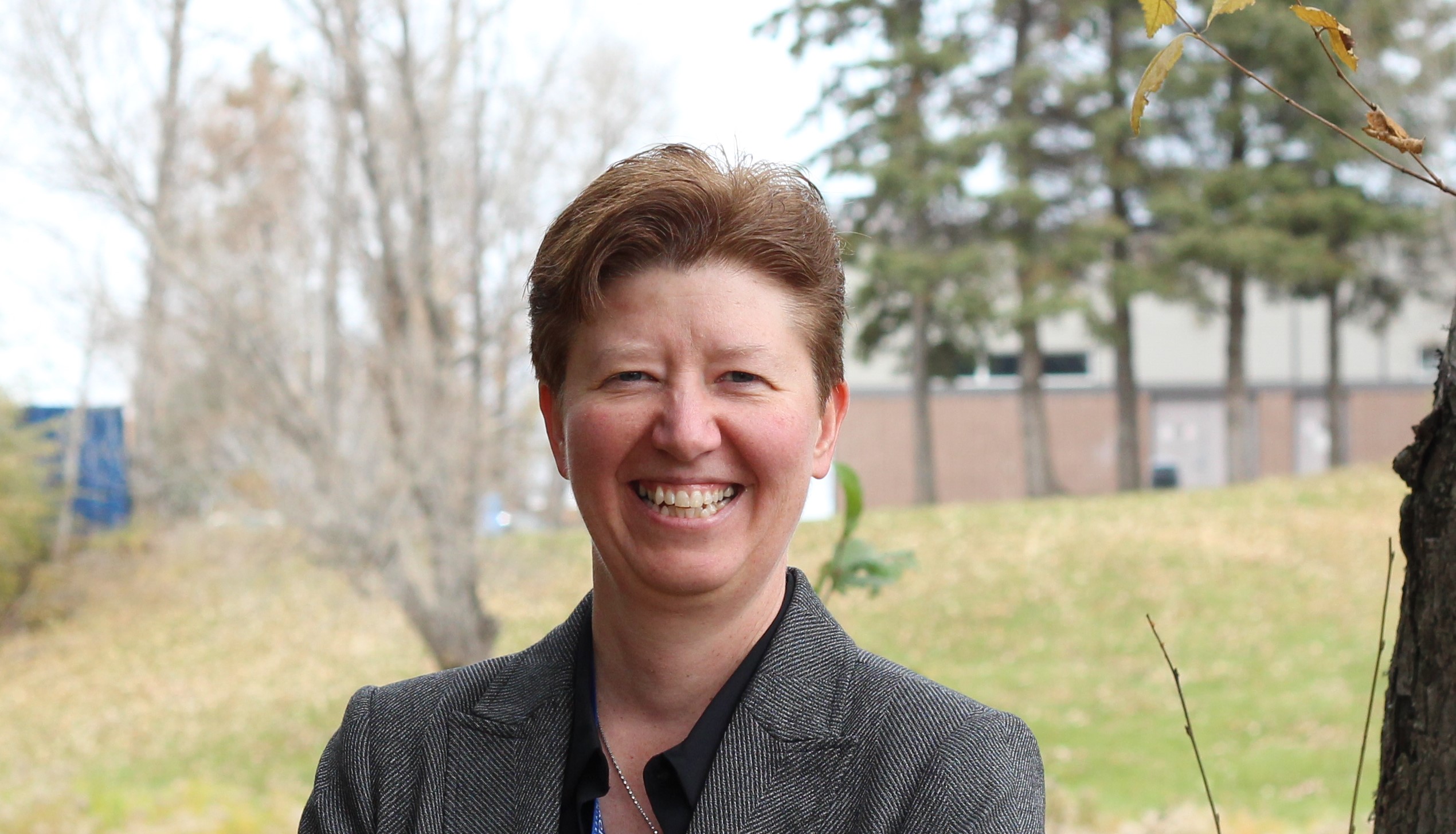 Photo Dr. Vicki Kristman:  Lakehead University Distinquished Reseacher