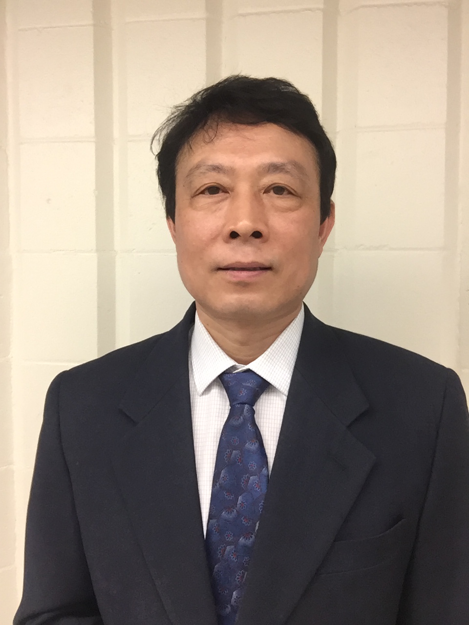 Head Shot of Dr. Wilson Wang, Lakehead University Research Chair in Intelligent Systems