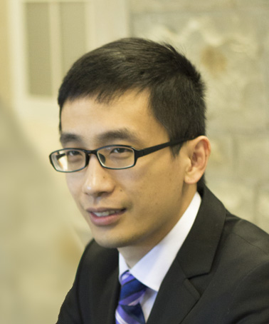 A photo of Dr. Jinqiang Hou