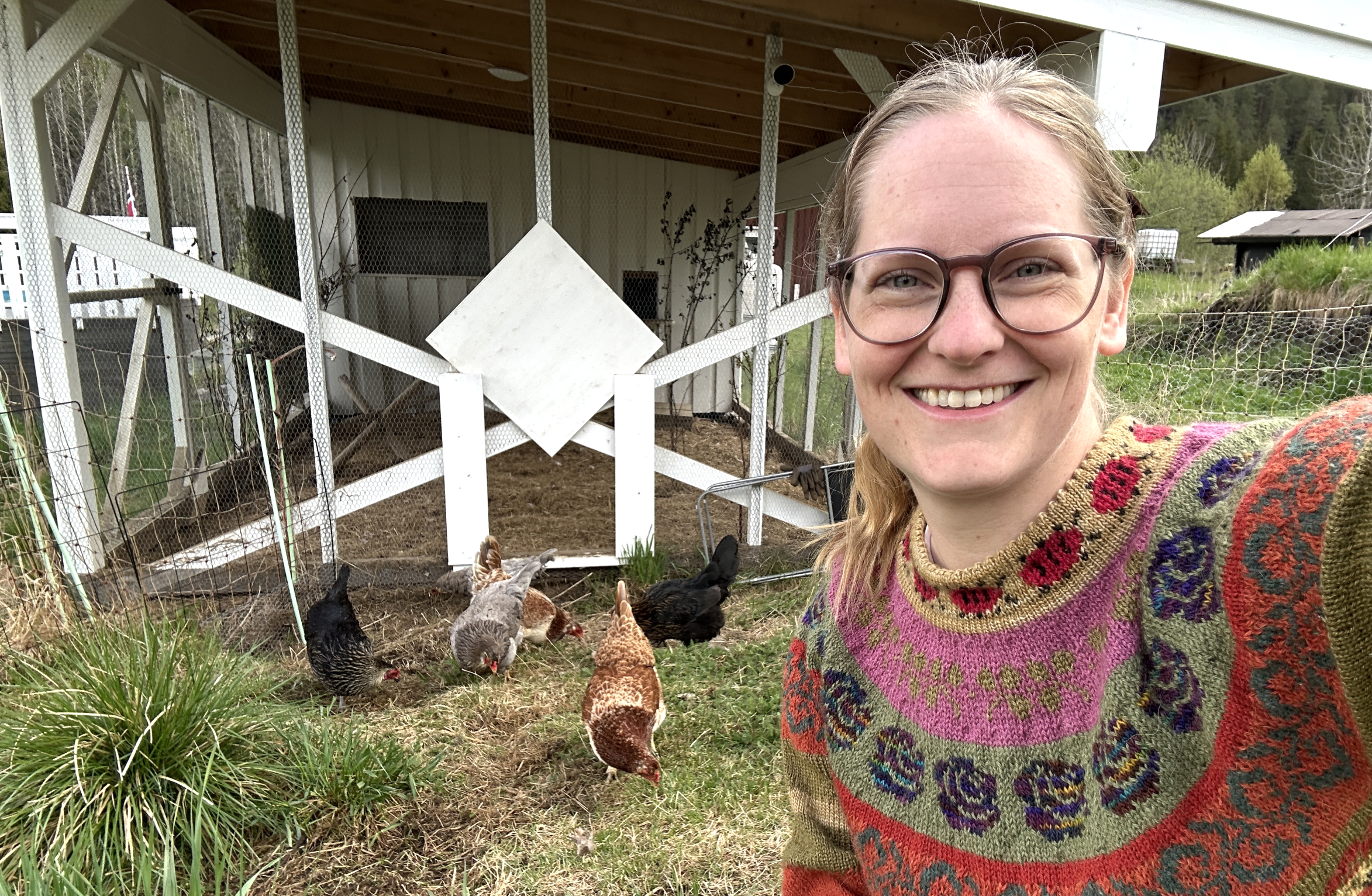 Kate Solbakk with chickens