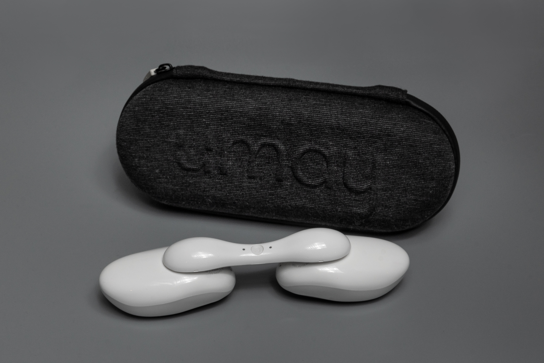 Umay REST device with black carrying case