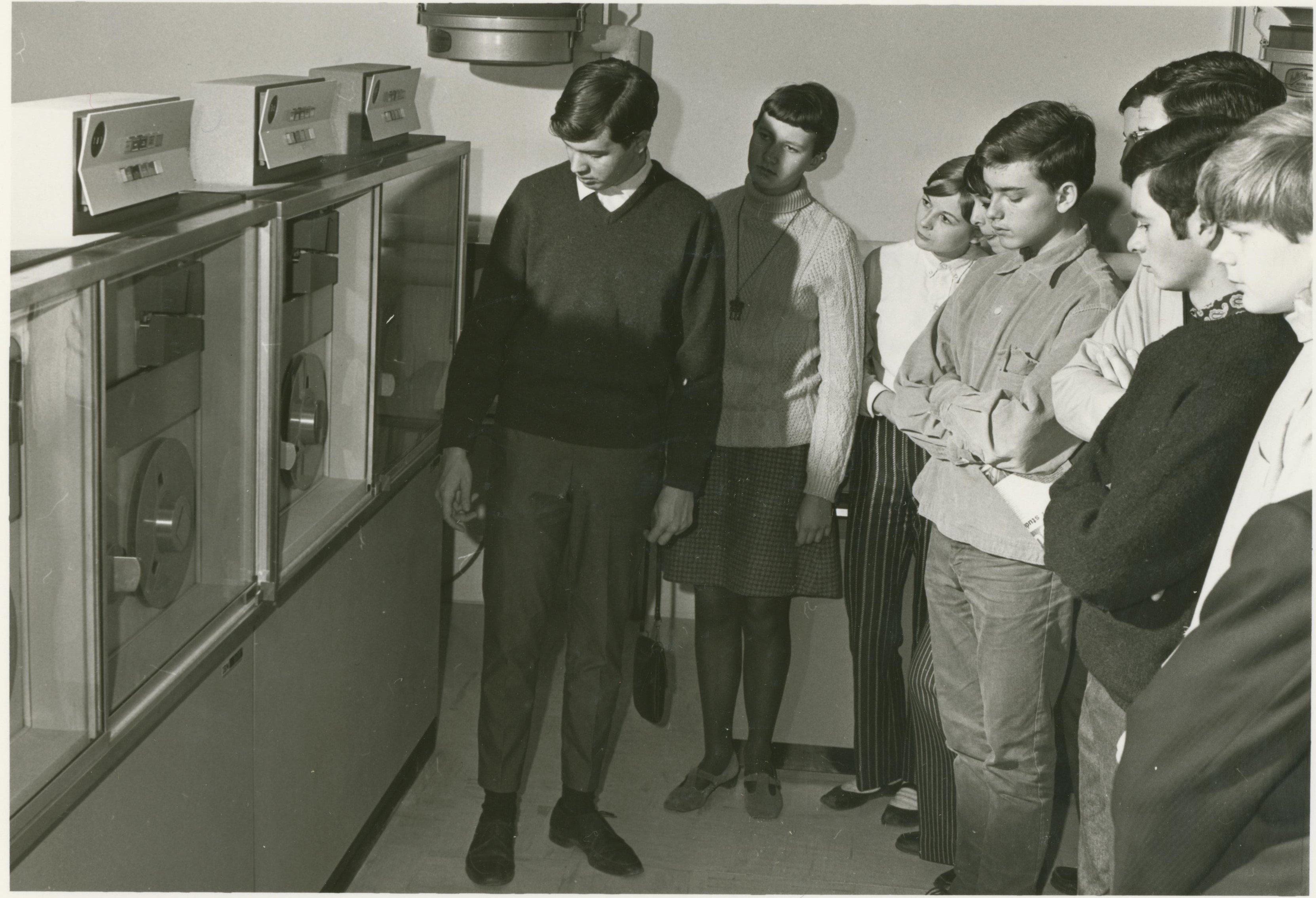 Students in Lakehead's computer room in late 1960s