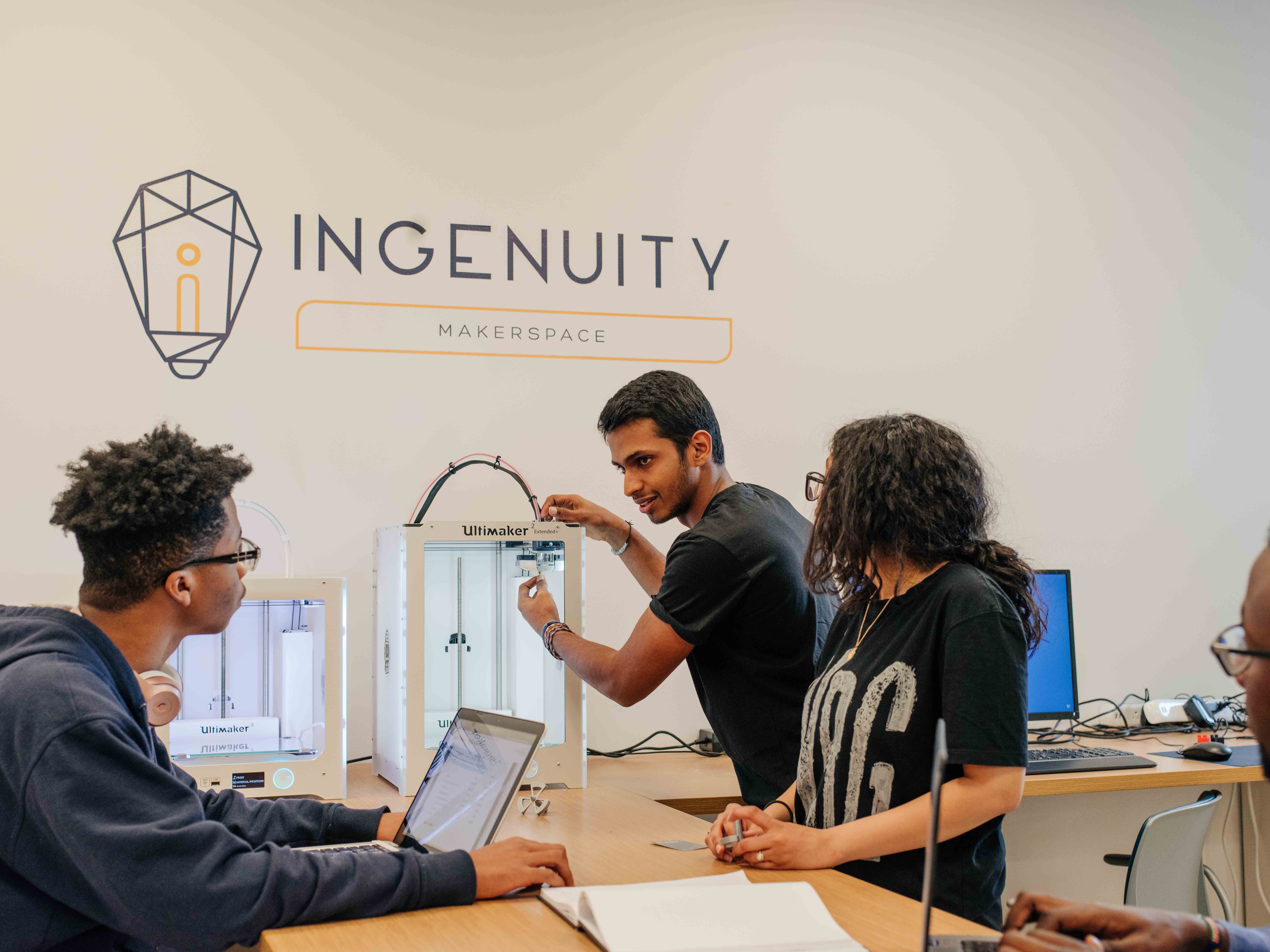 Students in Ingenuity Makerspace Lab