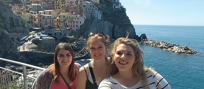 Students on exchange in Italy